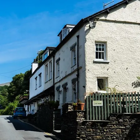 Treacle * Ambleside
